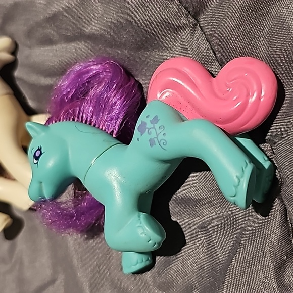 My Little Pony G2 Sky Skimmer with 2 MLP mcdonalds toys - Picture 10 of 10